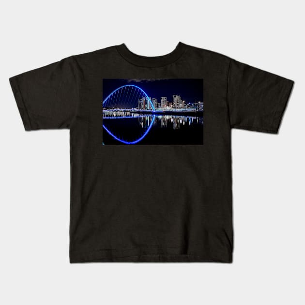 Millennium bridge newcastle upon tyne Kids T-Shirt by tynesidephotos